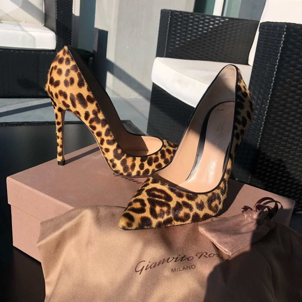 GIANVITO ROSSI LEOPARD PUMPS - Picture 1 of 4
